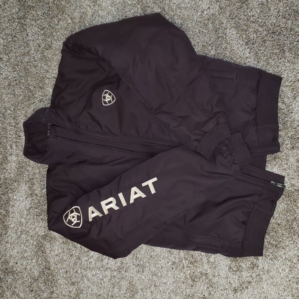 Ariat Men's Brown Team Logo Insulated jacket size Small NEW WITHOUT TAGS